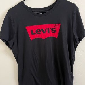 Levi’s T-shirt